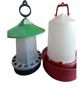 Tavuk Yemlik 4 Kg Ve Tavuk Suluk 8 Lt  (Tavuk , Civciv Ve Hindi İçin Yemlik )