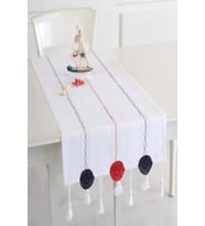 Beyaz Ajurlu İşlemeli Motifli 50x130 cm Runner (Lacivert)