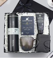 Stanley Termos & Hakiki Deri Cüzdan & Yves Rocher Tıraş Sonrası Balsam & Filtre Kahve & Kupa Premium Hediye Seti