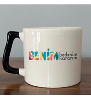 Benim Bedenim, Benim Kararım Baskılı Kadınlar Günü Siyah Kulplu D Kupa