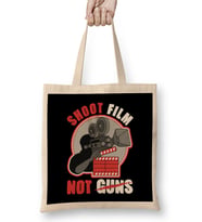 Shoot Film Not Guns Pacifist Filmmaker Director Bez Çanta Uzun Saplı