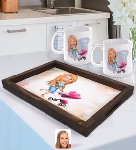 BK Gift Kişiye Özel Ev Hanımı Karikatürlü Doğal Ahşap Tepsi ve 2’li Kupa Bardak Seti-1