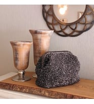 Parlak Siyah Rafya Kadın Clutch El Çantası