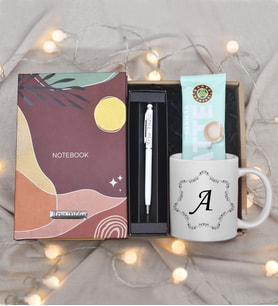 Kişiye Özel Desenli Defter& Beyaz Touch Pen& Harf Baskılı Kupa& Kahve Dünyası Kahve Hediye Seti