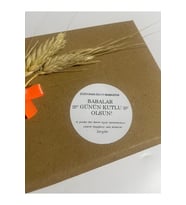 Babalar Günün Kutlu Olsun Yuvarlak Yapışkanlı Etiket 4x4 cm 120 adet