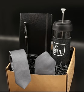 Babalar Gününe Özel Kişiye Özel Siyah Termo Defter& Siyah Roller Kalem&  French Press Cam Mug& Gri Kravat Hediye Seti