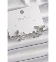 Pirinç Gümüş Renk Zirkon Taşlı Kelebek Model Kadın Küpe (Karışık)