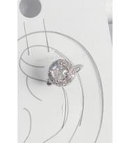 Pirinç Gümüş Renk Zirkon Taşlı Kadın Kıkırdak Model Küpe - TJ-BKP10559
