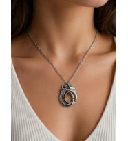 Özgürlük Temalı Kelepçe Kolye Gümüş Renk Unisex Hediye Takı