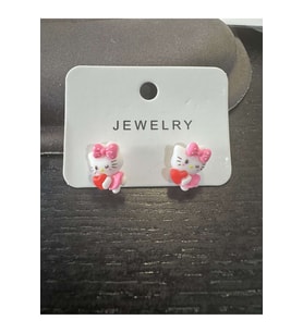Hello Kitty Çocuk Kalp Temalı Küpe