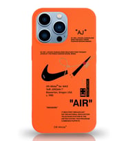 Apple iPhone 13 Pro Uyumlu Lansman Kılıf Sneakers Tasarımlı Altı Kapalı İçi Kadife Kaplı  Kapak (Şeffaf)