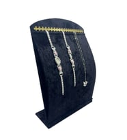Süet Kumaş Siyah Renk 34 cm / 24 cm Dik Bombeli Takı Standı
