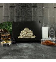 Ahşap Kutulu Vintage Tasarımlı Kişiye Özel Rakı, Çakmak ve Taşlı Viski Kadehi Seti