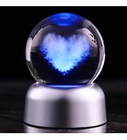 Renk Değiştiren Kalp Temalı Işıklı Cam Küre 8cm*6cm