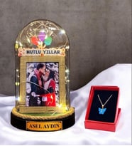 Kişiye Özel Tasarım Led Işıklı Fanus  Kelebek Kolyeli MUTLU YILLAR Temalı
