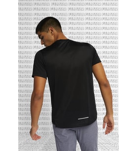 Nike Miler Dri Fit Running Tee Black Reflektörlü Koşu Antrenman Tişörtü Siyah
