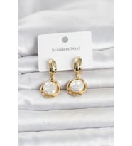 316L Çelik Gold Renk İnci Detaylı Kadın Küpe TJ-BKP11824