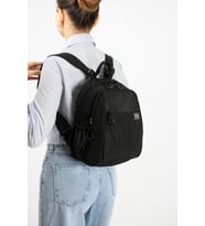 Kadın Sırt Çantası Ultra Hafif Paraşüt Kumaş Su İtici Kumaş Günlük Sırt Çantası Ölçüsü 30*24 Cm
