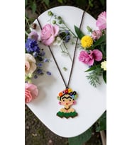 Miyuki Boncuk El Yapımı Frida Kahlo Kolye (Çok Renkli)
