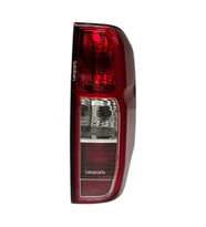 LEOPARTS Nissan Navara Stop Lambası Sağ 2006-2014 26550-EB380