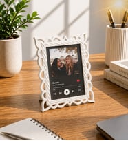 Kişiye Özel Tasarımlı Çerçeve + Spotify Şarkı Tasarımlı Fotoğraf