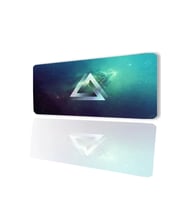 SonicTouch Kozmoz Yeşil Üçgen Desenli Kaymaz Gaming Oyuncu Dikişsiz Klavye Mouse Pad 32x70Cm