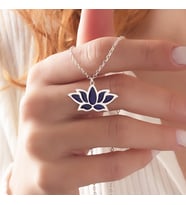 925 Ayar Gümüş Lotus Tasarımlı Kolye Doğum Günü Hediyesi Sevgiliye Hediye