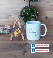 İsme Özel Doğum Günü Hediyesi Kupa Bardak Beyaz ve Fotoğraflı Ahşap Anahtarlık Hediye (Model 1)