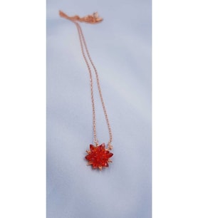 Turuncu Zirconia Taşlı Nilüfer Lotus Çiçeği Şık Tasarım 925 Ayar Gümüş Rodiumlu Kolye