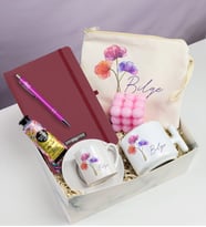 Defter & Kalem & Bez Çanta & T Kupa & Fincan & Bubble Mum & El Kremi Hediye Seti