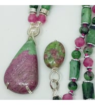 1670 Ruby  Zoisit el yapımı kolye kardeş
