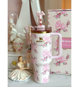 Stanley x LoveShackFancy Quencher H2.0 FlowState Tumbler Çiçek Desenli Limited Edition Termos Bardak Pipetli Takım Kutulu 40 OZ (1.18 L)