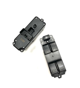 CAM AÇMA DÜĞMESİ MAZDA 3 2004-2009 ÖN SOL