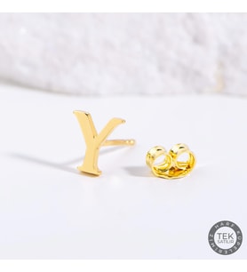 14 Ayar Altın Y Harf Küpe 0,40 gr