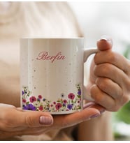 BK Gift Kişiye Özel İsimli Çiçek Tasarımlı Beyaz Kupa Bardak- 10, Arkadaşa Hediye, Sevgiliye Hediye, Doğum Günü Hediyesi