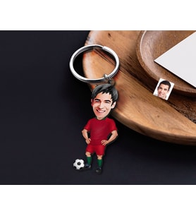 BK Gift Kişiye Özel Futbolcu Karikatürlü Ahşap Anahtarlık-12 Sevgiliye Hediye, Arkadaşa Hediye, Doğum Günü Hediyesi
