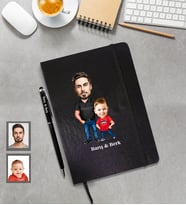 Kişiye Özel Babalar Günü Baba Erkek Çocuk Karikatürlü Siyah Defter Kalem Hediye Seti Model-6