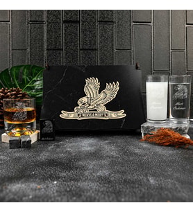 Ahşap Kutulu Kartal Figürlü Kişiye Özel Rakı, Çakmak ve Taşlı Viski Kadehi Seti