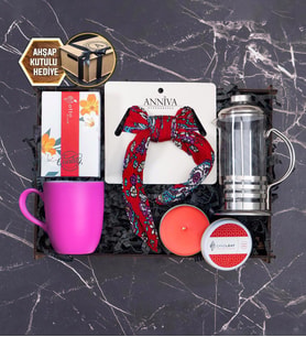 Fular, Bitki Çayı, French Press, Kupa, Mum Hediye Kutusu