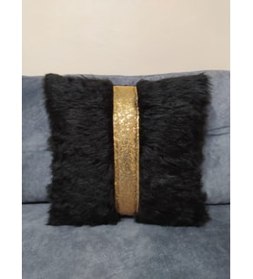 YILMAZHOME Peluş Şeritli Kırlent Kılıfı - (Siyah Peluş-Gold Şeritli)