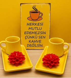 Sarı Fincanlı Hediye Kutusu 2