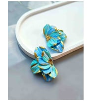 Myth Atelier Aqua Bloom Altın Detaylı Mavi Tasarım Küçük Küpe - Şık ve Özgün (Mavi-Turkuaz)