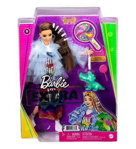 Barbie Extra Renkli Elbiseli Bebek
