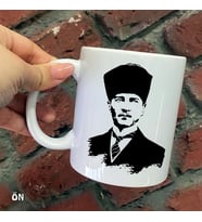 Size Özel Gazi Mustafa Kemal Atatürk Siyah Beyaz Seramik Baskılı Kupa Bardaklar