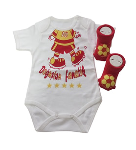Hoşgeldin Bebek, Yenidoğan Unisex Bebek, Sarı Kırmızı Fanatik Taraftar Badi ve Aksesuarlı Çorap Hediye Seti (Sarı-Kırmızı)