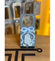 Redmi Note 14 Pro Uyumlu Özel Tasarım Sevimli Figürlü Deri Dokulu Telefon Kılıfı (Koyu Gri)