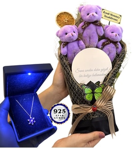 Işıklı Kutusunda 925 Ayar Gümüş Kolye ve Size Özel Aynalı Mor Ayıcık Buketi (Model 7)