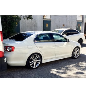vw jetta mk5 marşpiyel takımı - PLASTİK