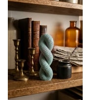 Mumelia Candles Petek Sarmal Mum - Doğal Soya Dekoratif Mum - Koyu Yeşil