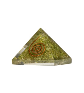 Zebercet Doğal Taş Organit Piramit - 6cm (Karışık)